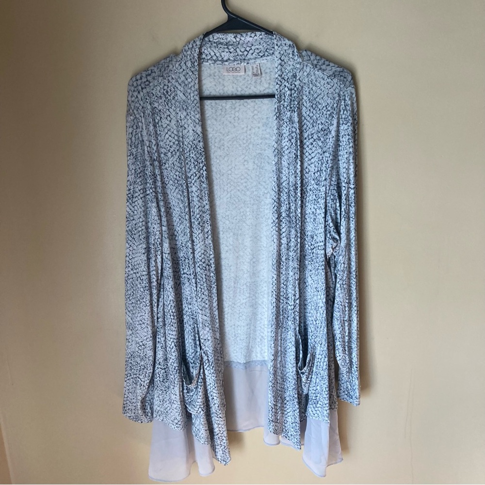 LOGO by Lori Goldstein Open Front Gray Snake Print Cardigan